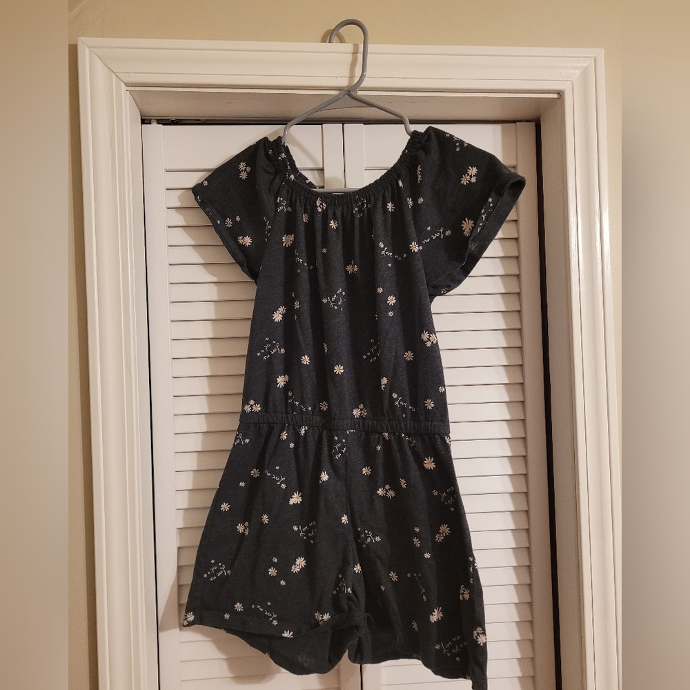 ❗️3 For $10❗️Old Navy Girls Floral Gray Romper